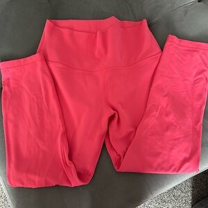 Lululemon leggings never worn